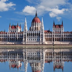 Чому в Угорщині вигідно відкривати компанію