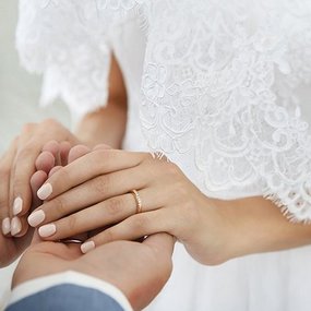 Чи дійсний в Польщі шлюб, укладений в Україні?